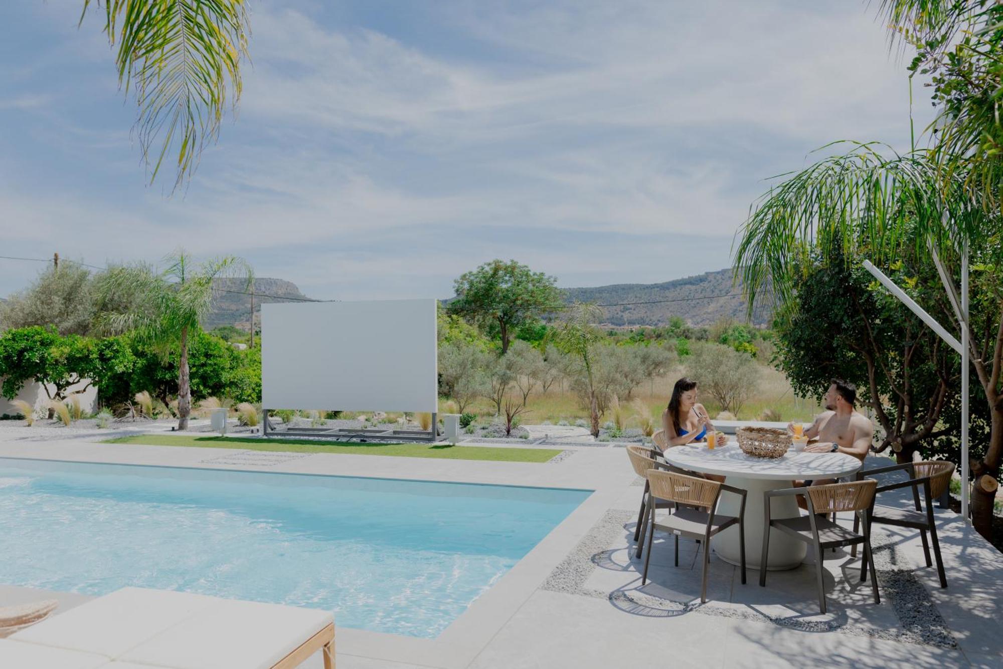 Blue Topaz Poolside *