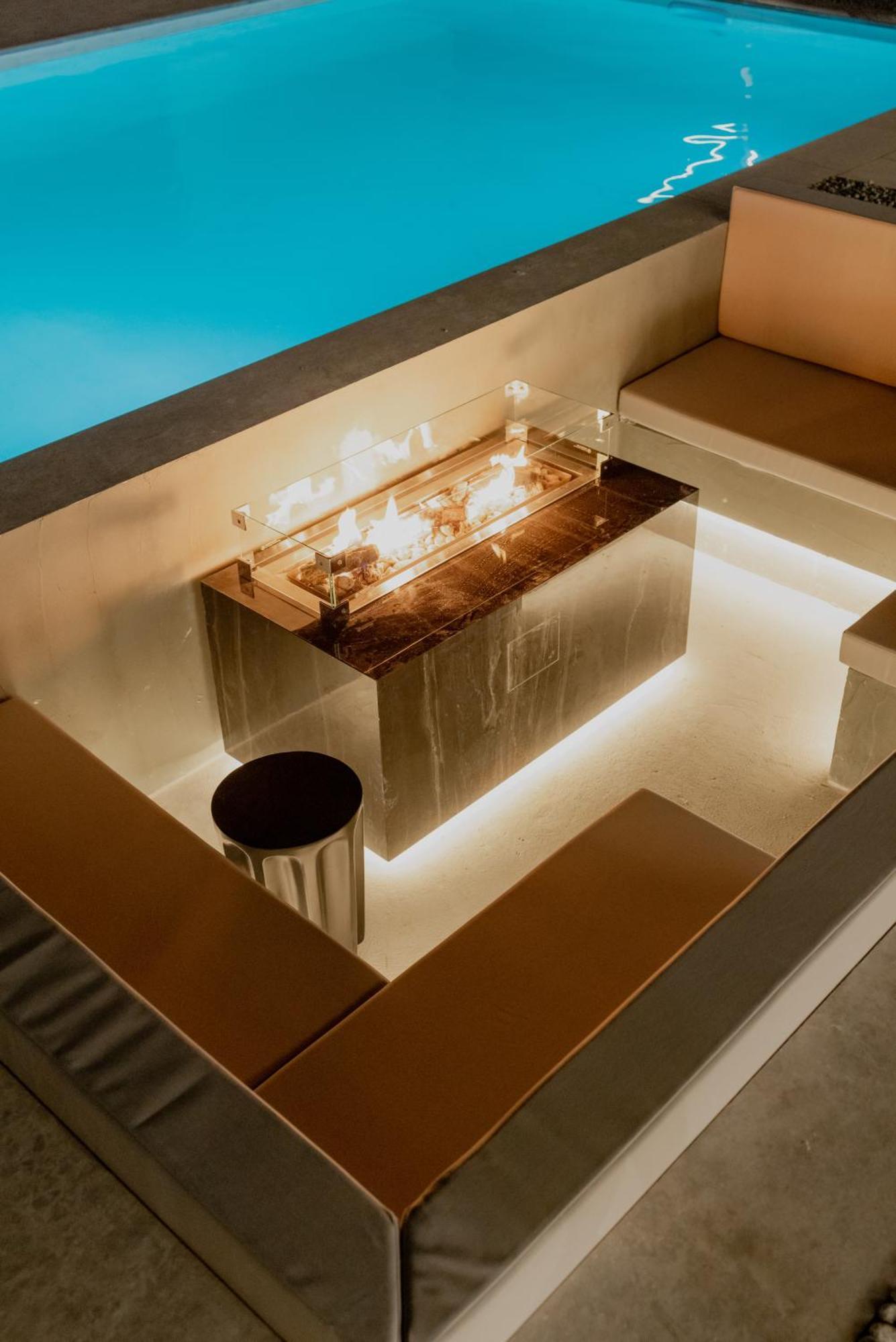 Villa Blue Topaz Poolside Nauplia